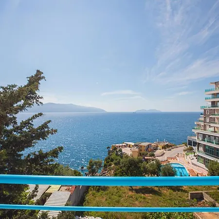 Gaudium Hotel Radhimë