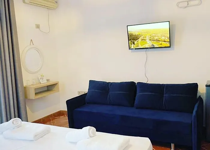 Gaudium Hotel Radhimë