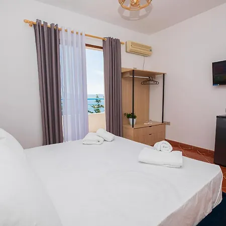 Gaudium Hotel