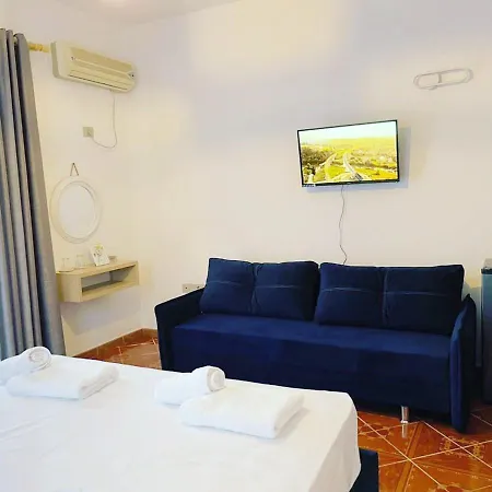 Gaudium Hotel Radhimë