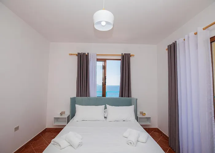 Hotel Gaudium Radhimë